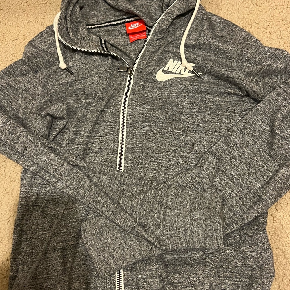 gray nike set